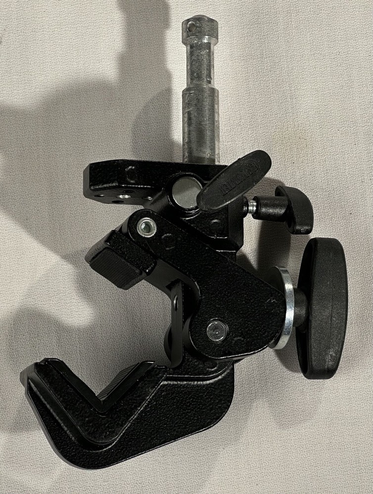 Calumet Heavy Duty Pro Lighting Clamp with 5/8” Stud