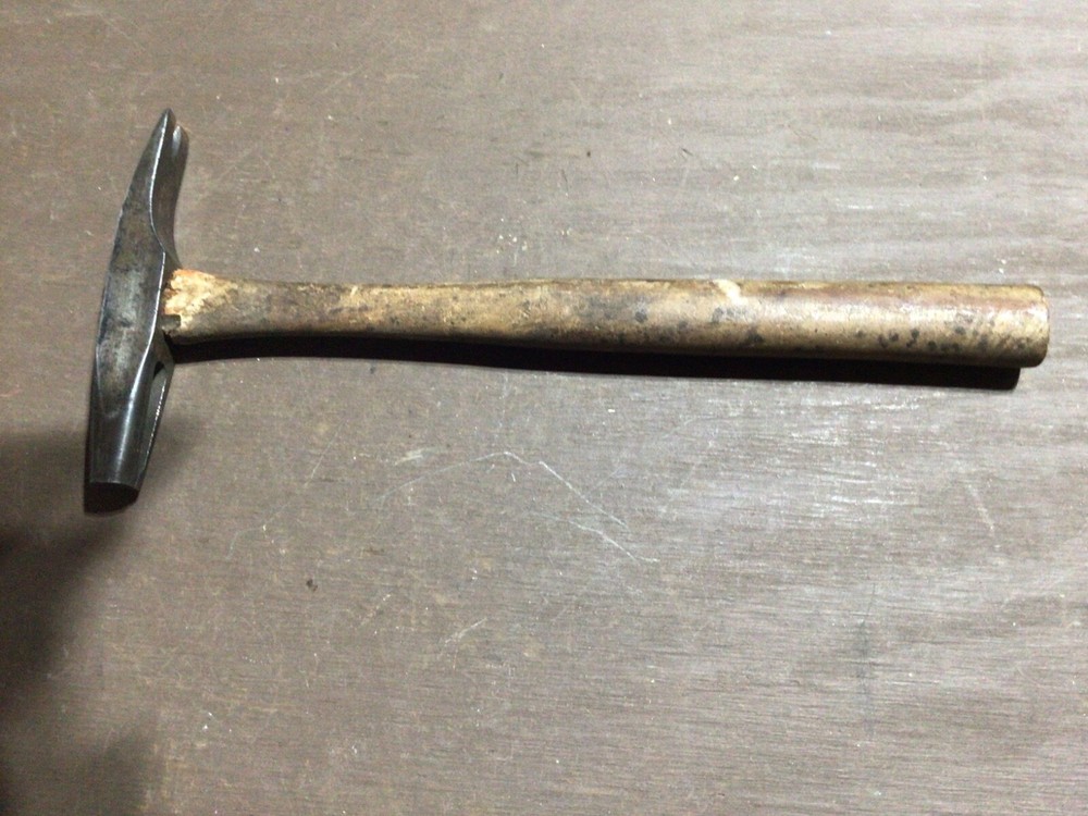 Vintage Tack Hammer Split Head Nail Puller Wood Handle, 11”