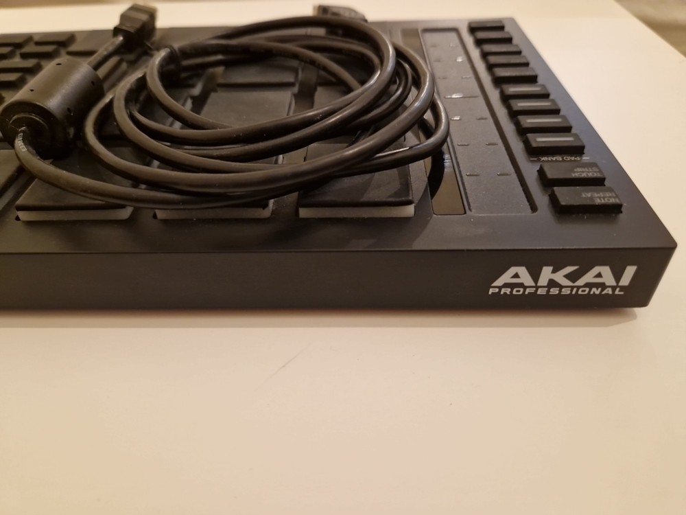 AKAI Professional MPC Studio