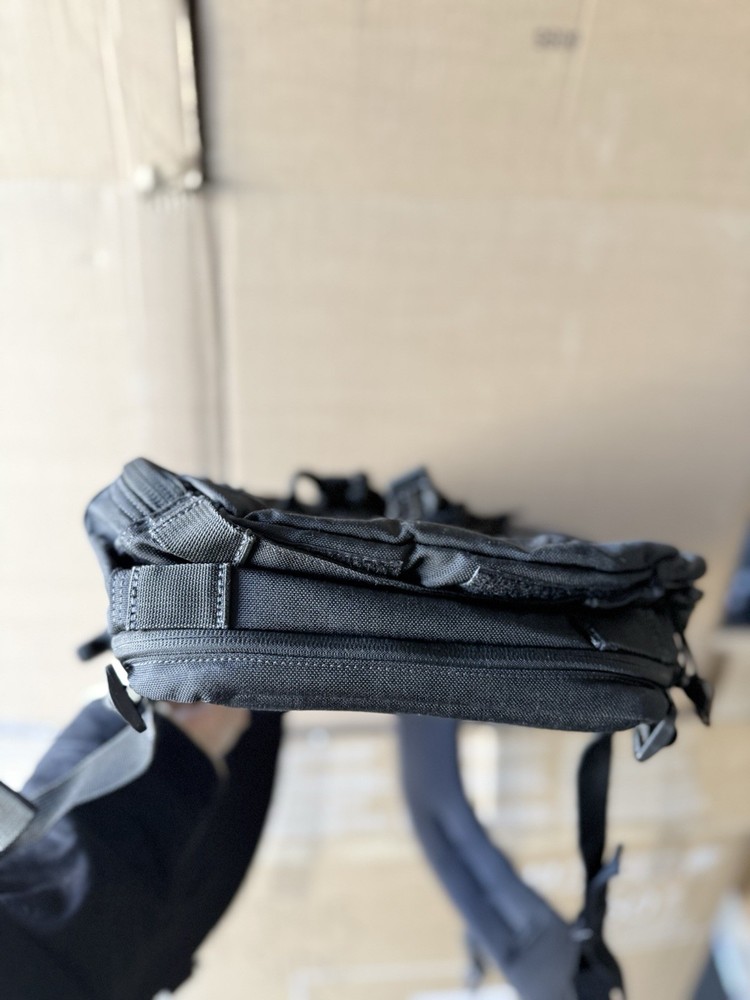 Specialist Half-Day Backpack 25L Black