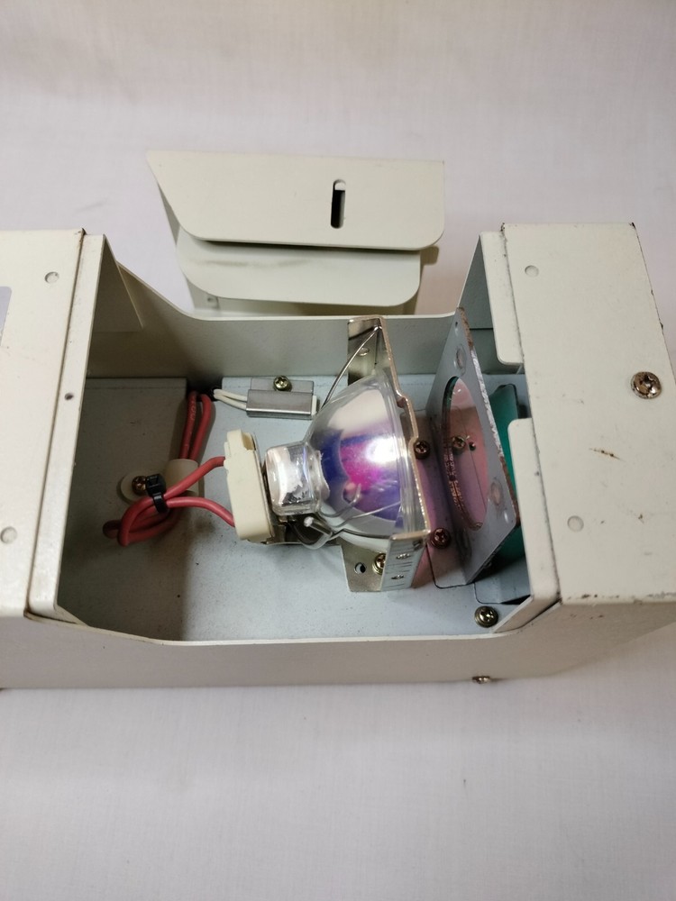 Ehwa Optical LS-F100HS LSF100HS Microscope Light Source 180~250V As Is