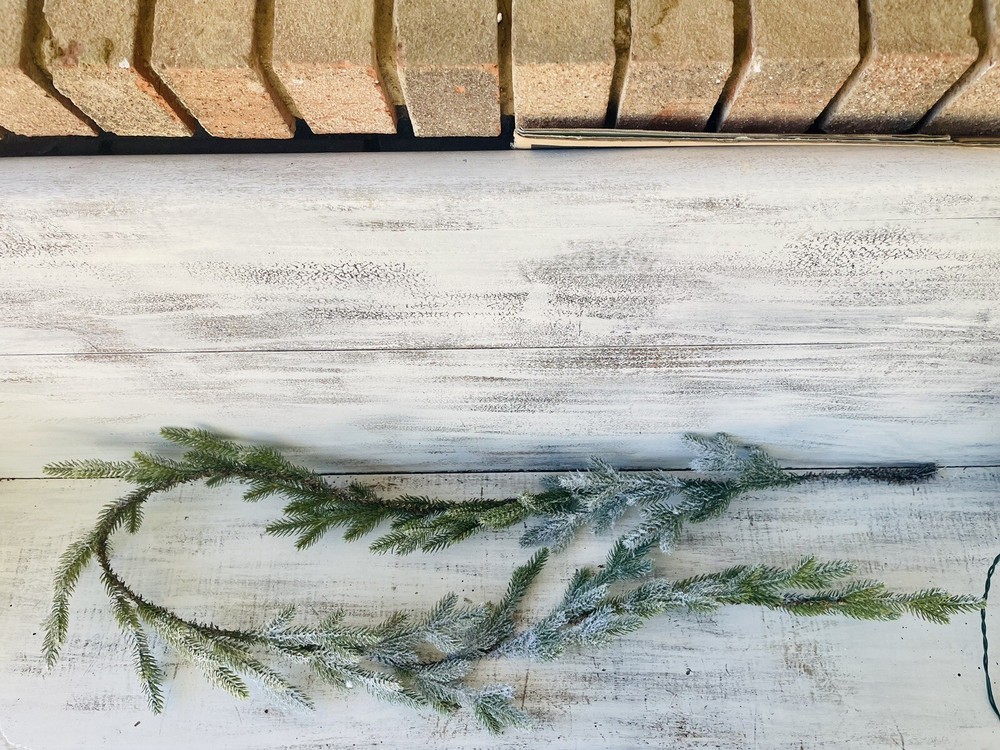 Ice Finish Garland