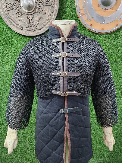 Chain Mail Half Shirt Flat Riveted with Solid rings Jacket Tapered Sleeves