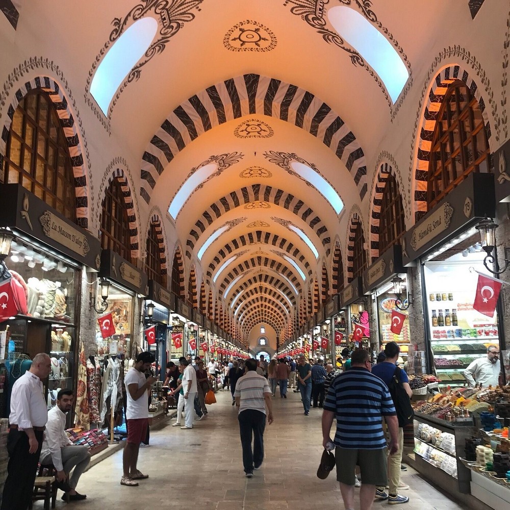 Gulluoglu Walnut-Stuffed Dates, daily fresh shipment from Gulluoglu Shop