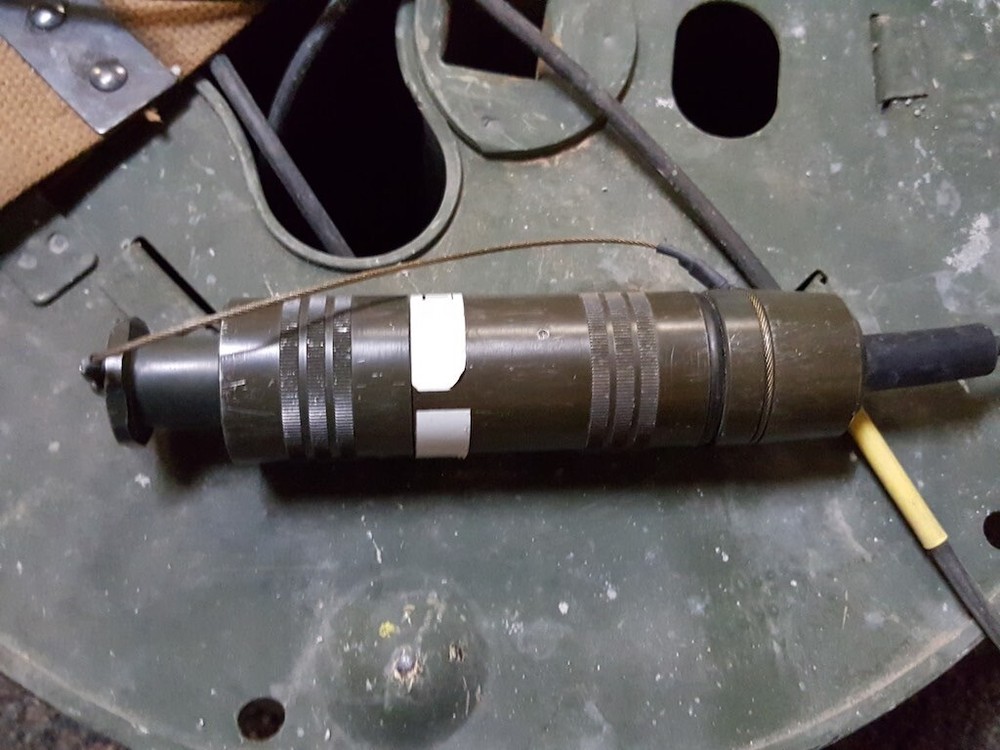 APPLIED OPTICAL SYSTEMS TFOCA II Fiber Optic Reel and Connector