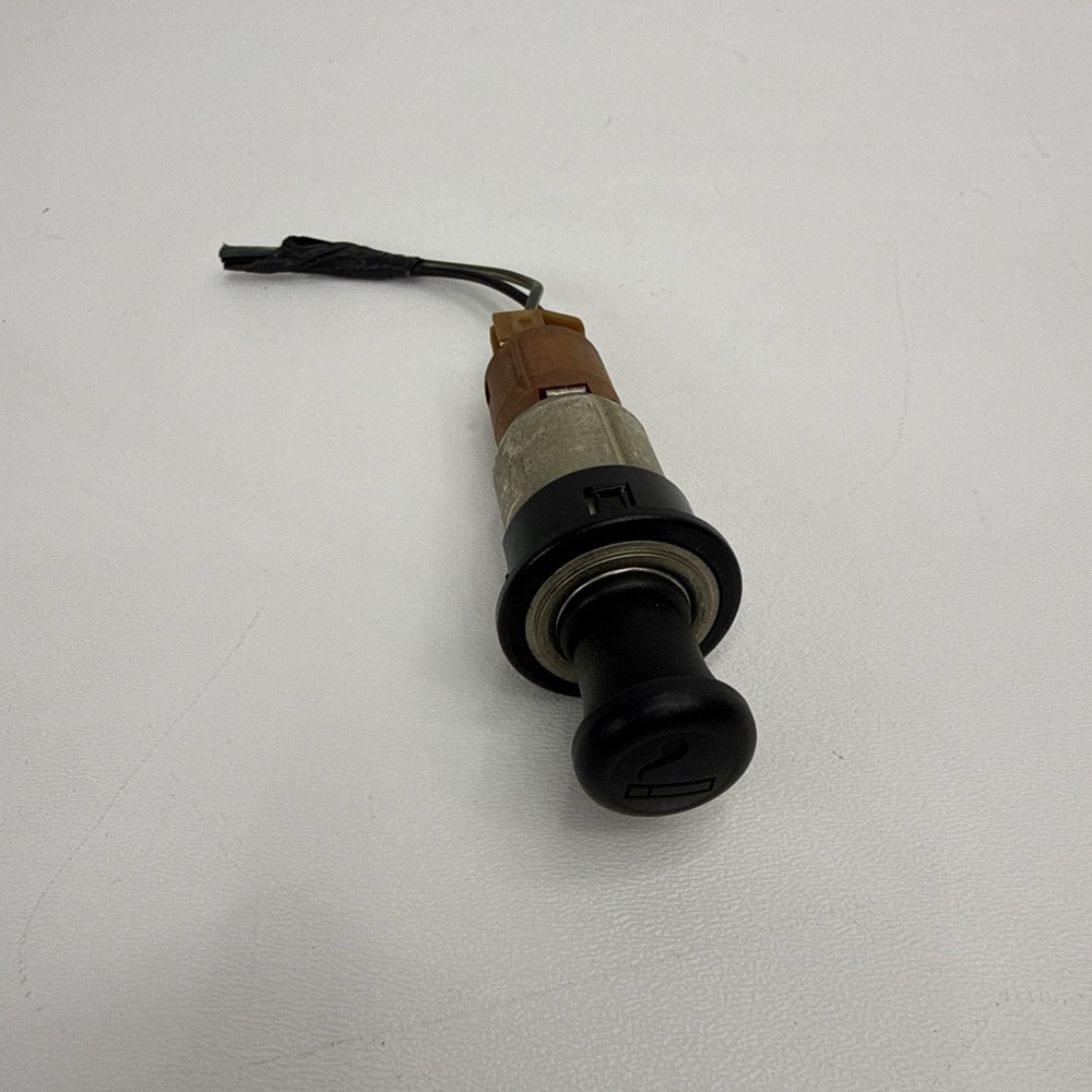 2001 ford excursion cigarette lighter