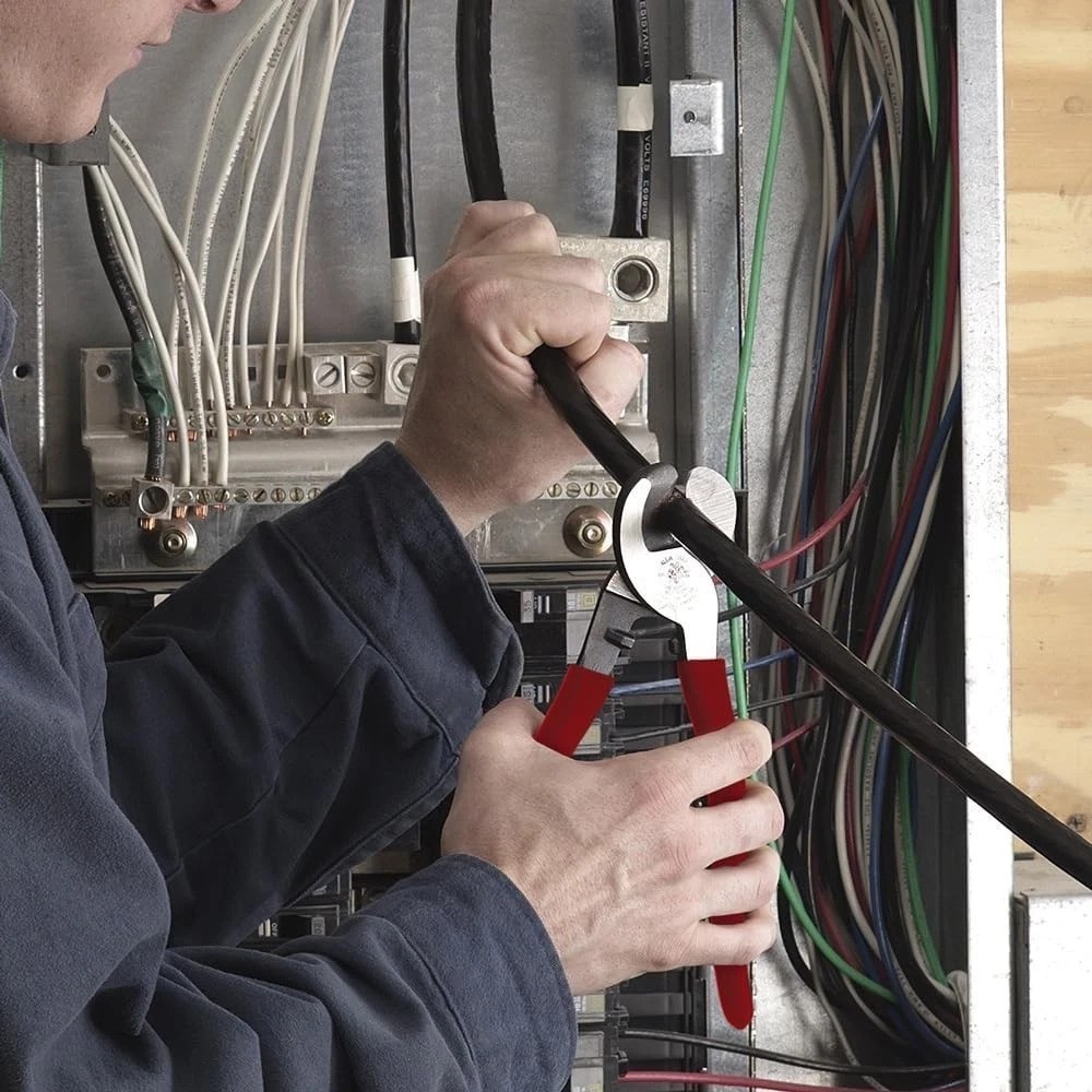 Klein Journeyman Cable Cutter: Durable, Precision Shear Type for Professionals