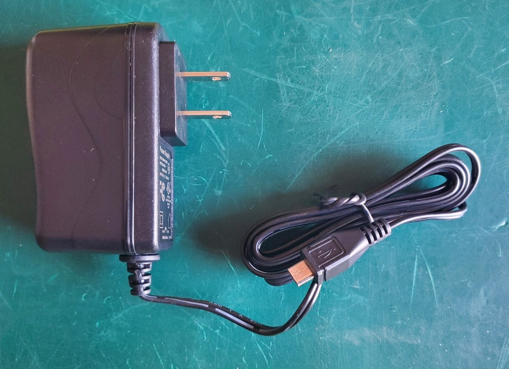 PRO-ELEC 5.1V/2.5A Micro USB Power Supply Adapter 28-19338