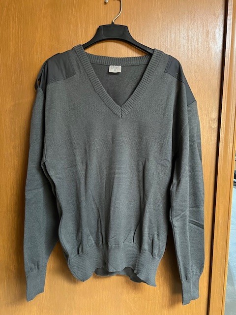 Austrian Military Commando Sweater, Size XL, Used.
