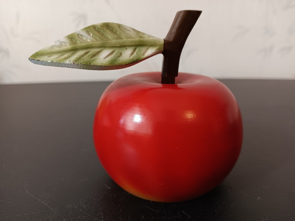 Cold Painted Brass Apple W/Leaf And Stem 3" Dinner Bell