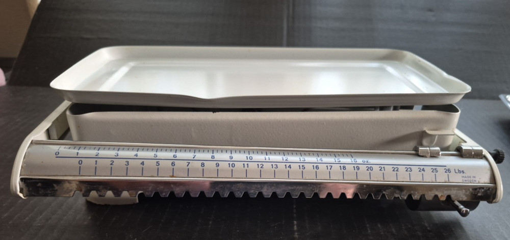 EKS Vintage Kitchen Scale Made in Sweden