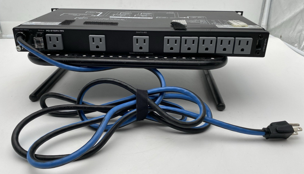 Middle Atlantic PD-915RV-RN Power Distribution Unit