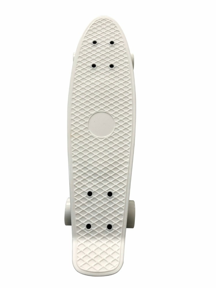 22" Skateboard Mini Cruiser Penny Style Board Plastic Deck. White/White