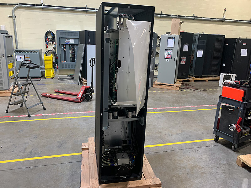 Eaton Powerware 9390 40 kVA UPS System