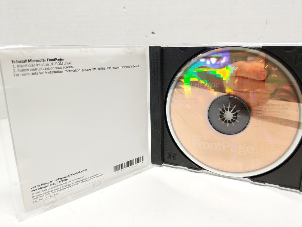 Microsoft Front Page 2002 CD-ROM Software w/ Key. For Windows Web Site Creation
