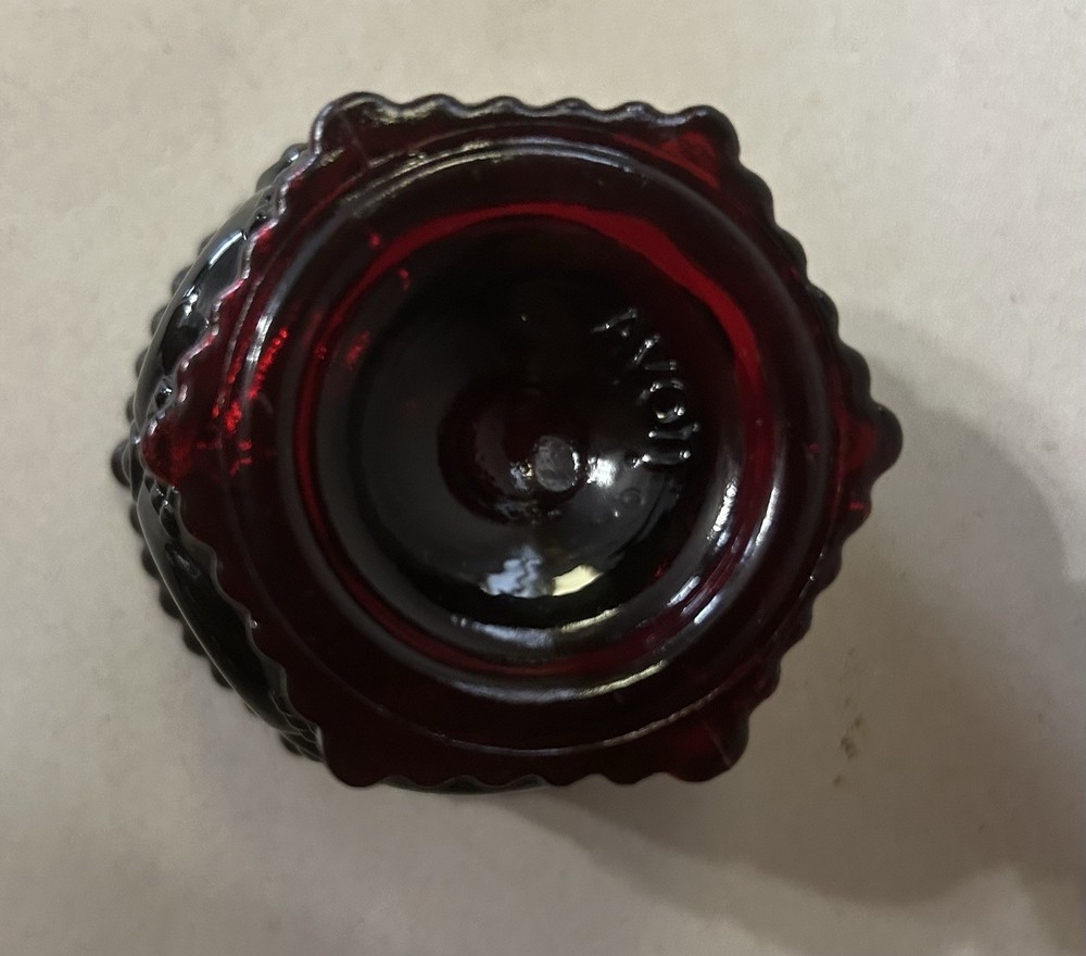 Vintage Avon 1876 Cape Cod Collection Ruby Red Cranberry Glass SUGAR BOWL