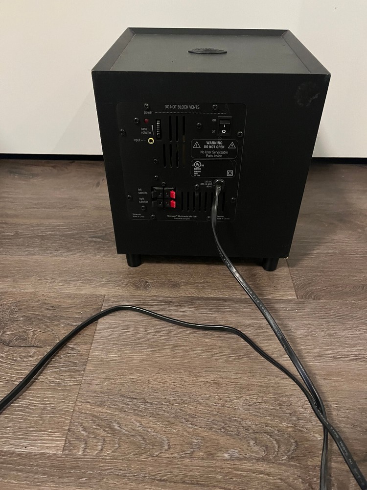Monsoon MM-700 Flat Panel Speaker System (2) with a Subwoofer