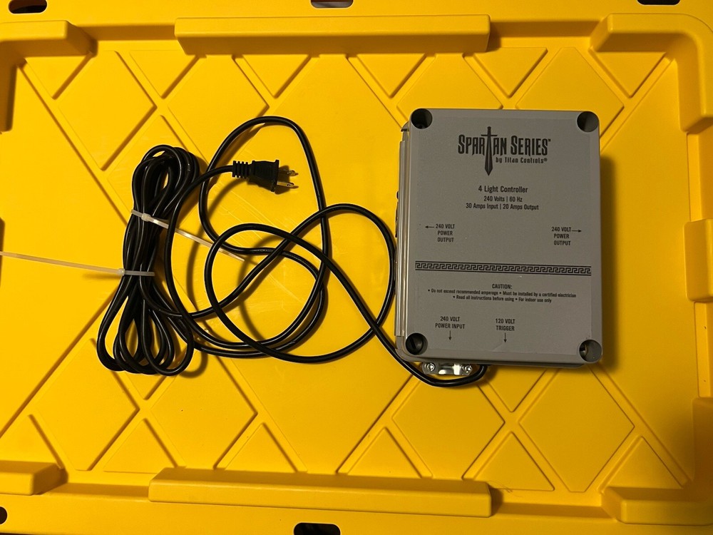 Titan Controls Spartan Series 4 Grow Light Controller