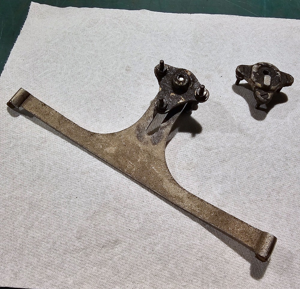 HOLMES 16mm Projector Type 12 - RISER