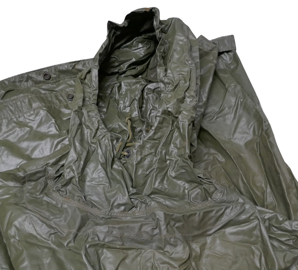 US 1961 Coated Nylon Poncho