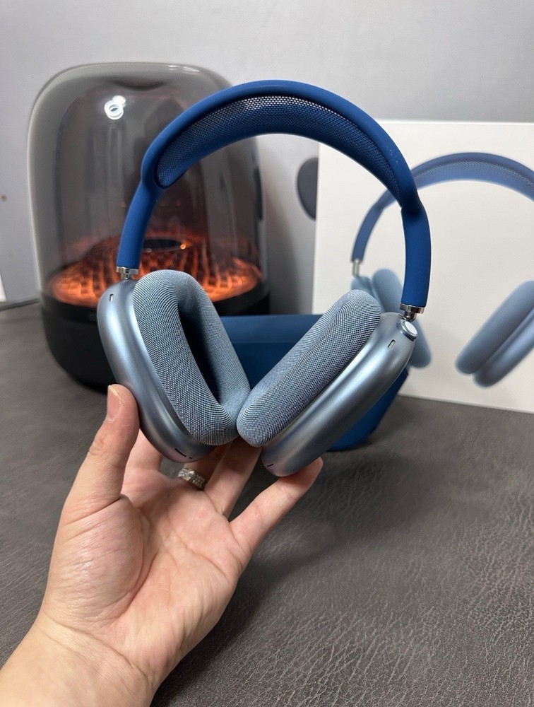 AirPod Max Sky Blue