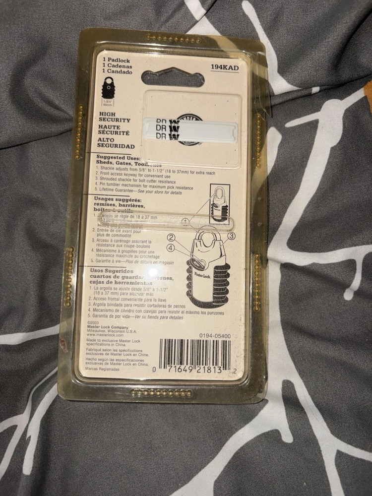 Master Lock Adjustable Shackle Padlock Specifically Model 194D New In Box