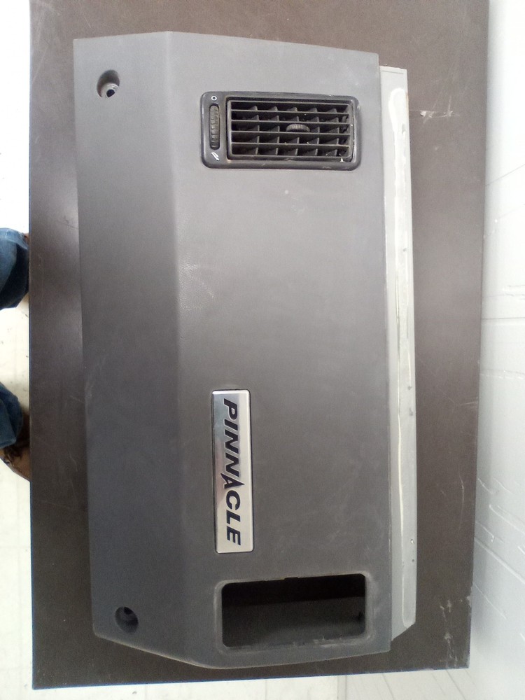 Mack CH Dash Panel P/N 530R513M