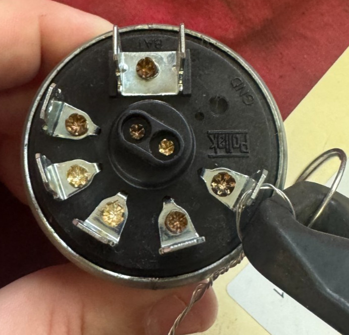 21780553 VOLVO VNL 2014 IGNITION SWITCH