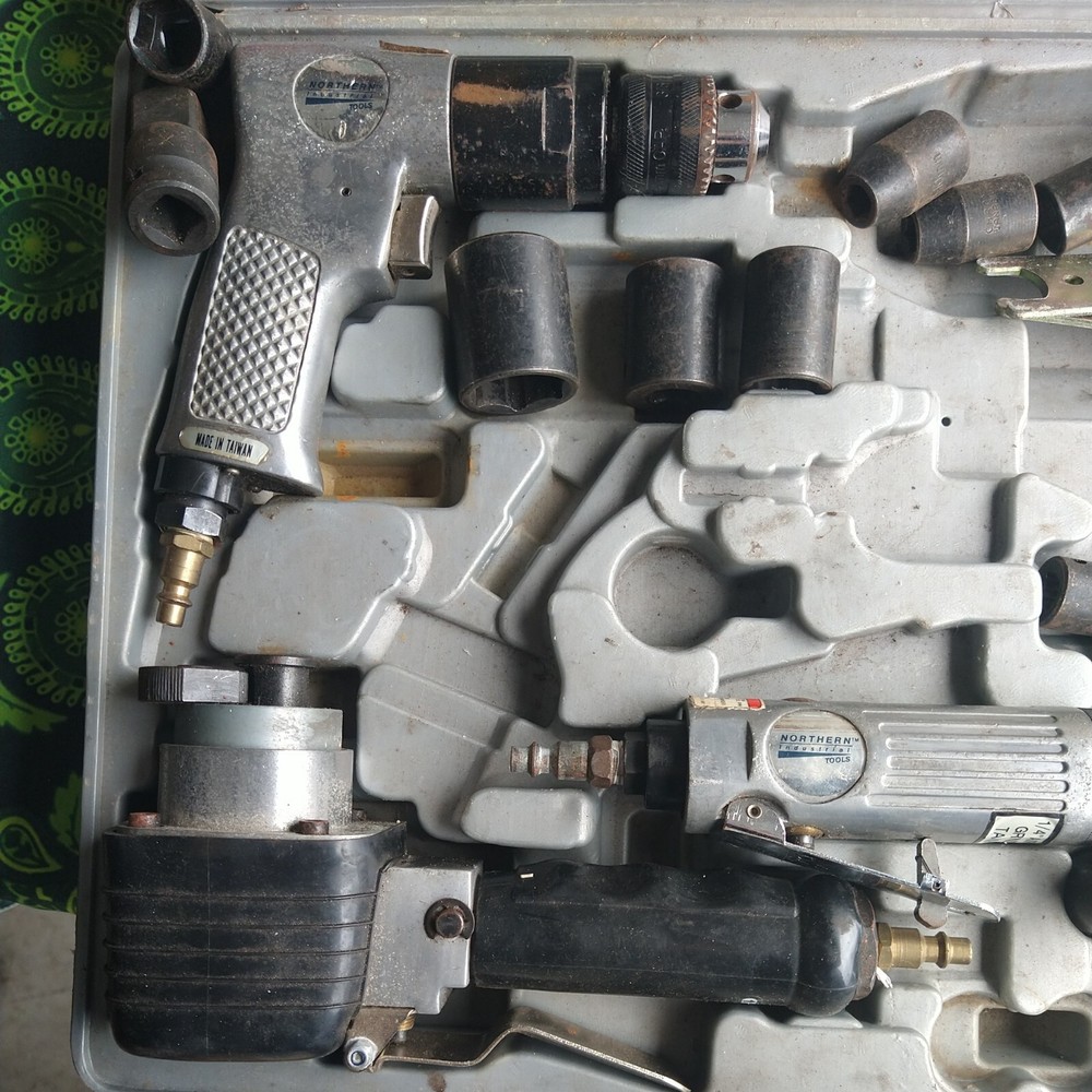 Northern Industrial Air Tools Pneumatic Tool Set