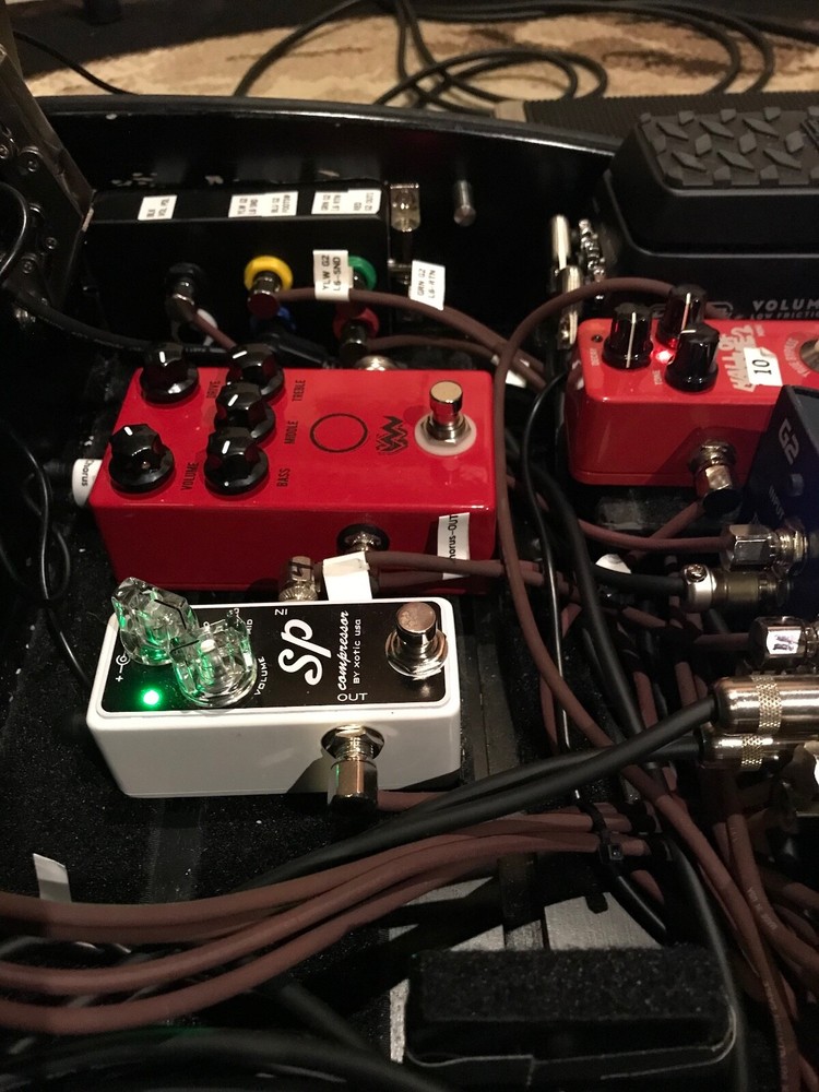 GigRig G2 Custom Guitar Pedal Board, 13 pedals/components, Schmidt Array w/Lid