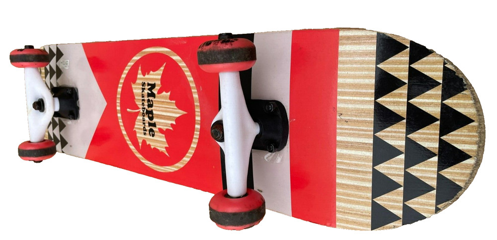Maple Skateboard 31" x 7-1/2" Complete Board, w/ Maple 53 Wheels