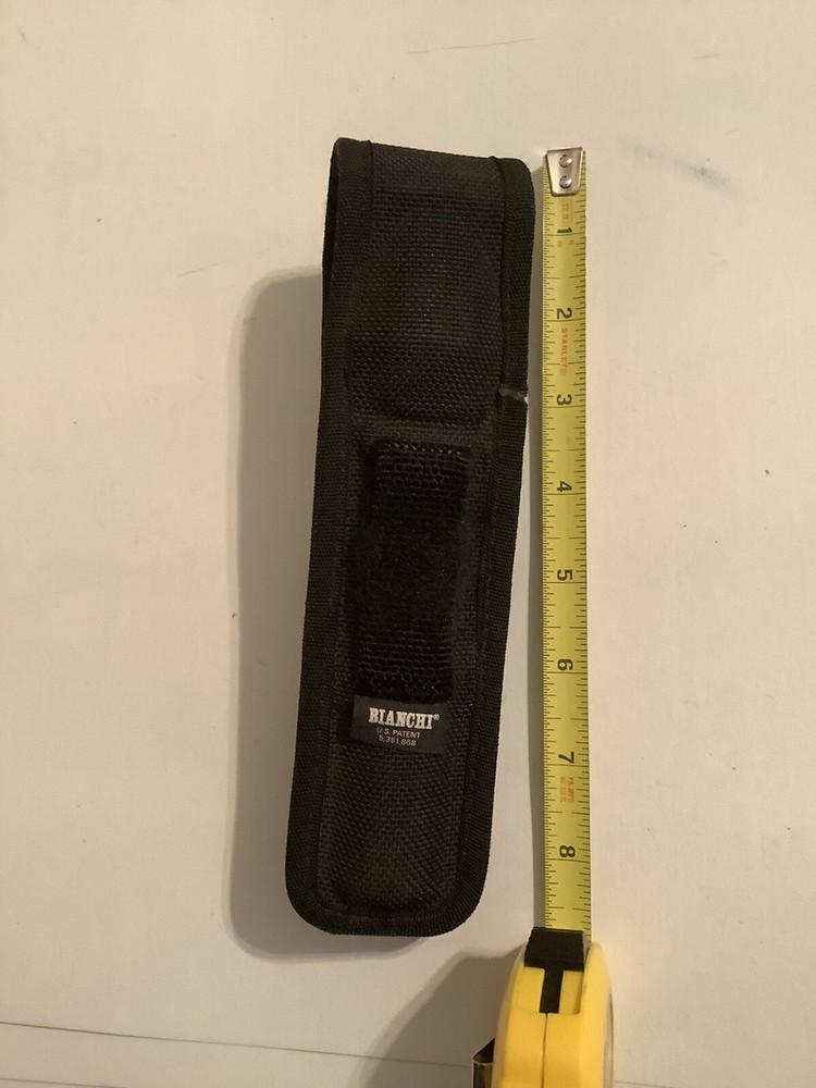 Bianchi Mace / Flashlight Holder w/ Flap - Hard.