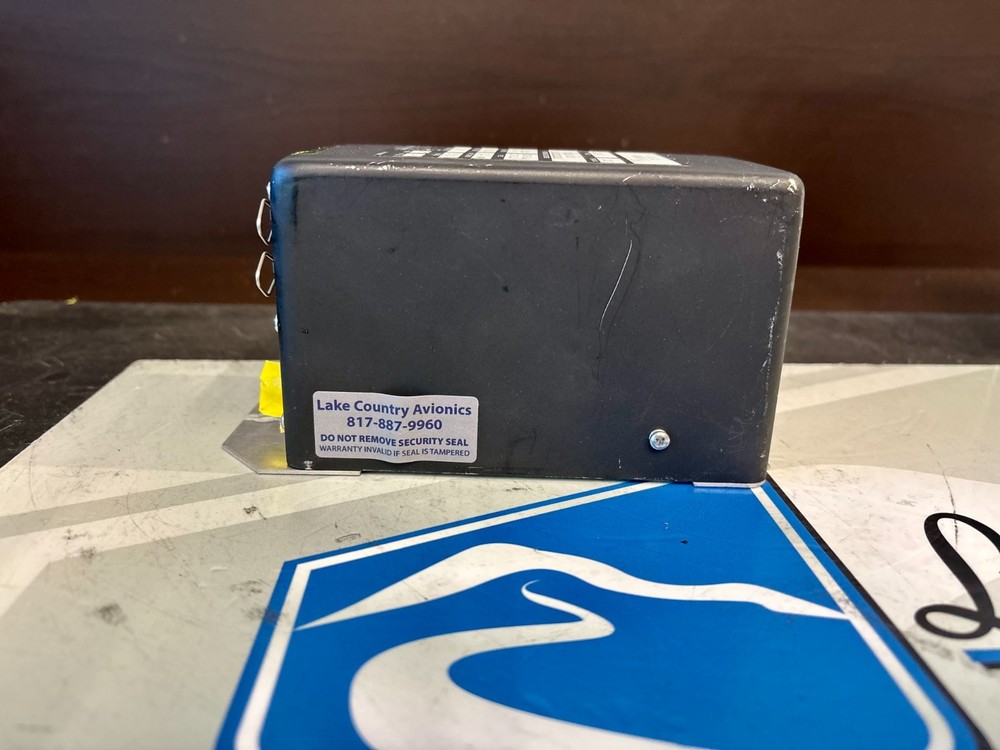 Air Data Computer ADC200 962820-3 w/ Yellow Tag