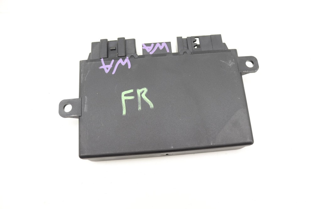 2013-2018 PORSCHE CAYENNE - Front SEAT Memory Control Module 95861876004