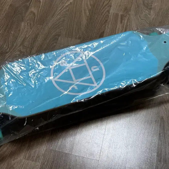 Unown Longboard Mint (New)