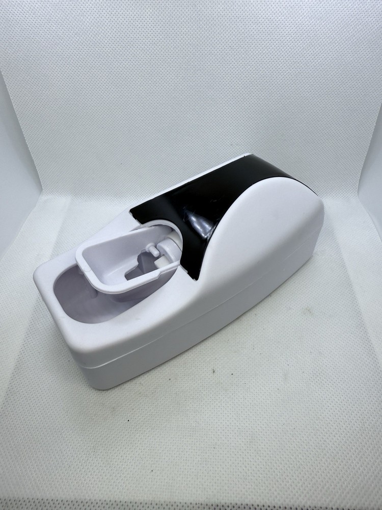 Automatic Toothpaste Dispenser Toothpaste Squeezer