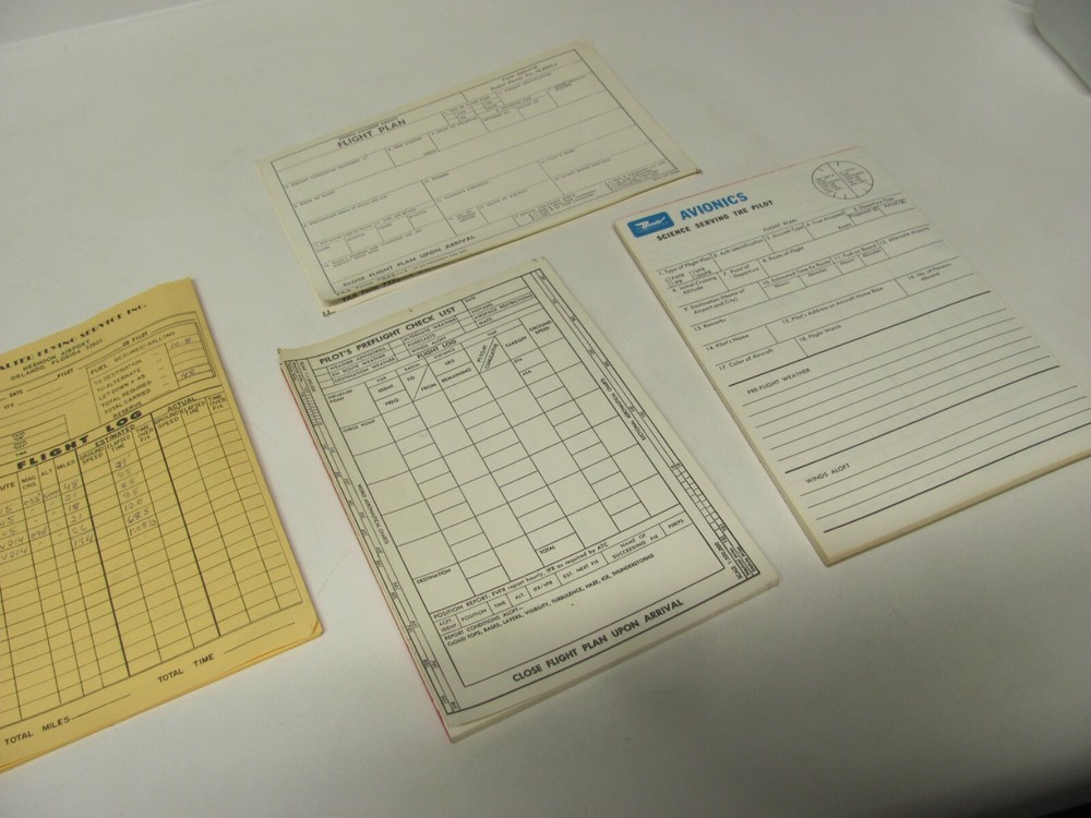 Vintage Avionics & Federal Flight Plan, Pilot's Preflight Check List, Flight Log