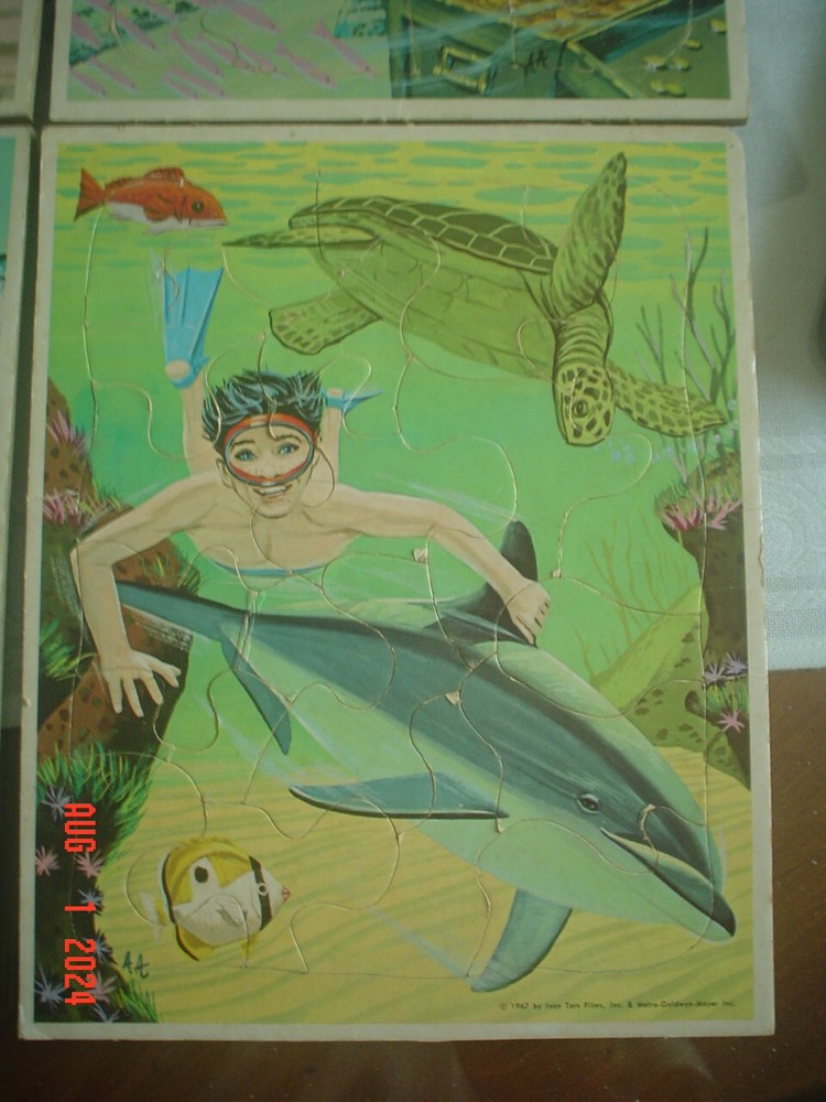 1967 4 FLIPPER FRAME TRAY JIGSAW PUZZLE SET #4792 -COMPLETE-NICE SHAPE WITH BOX
