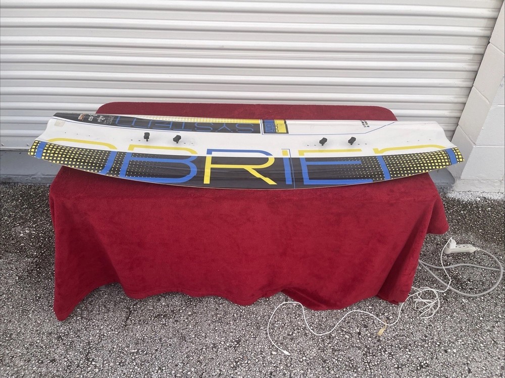O'Brien System 140 Wakeboard Only. No Bindings.