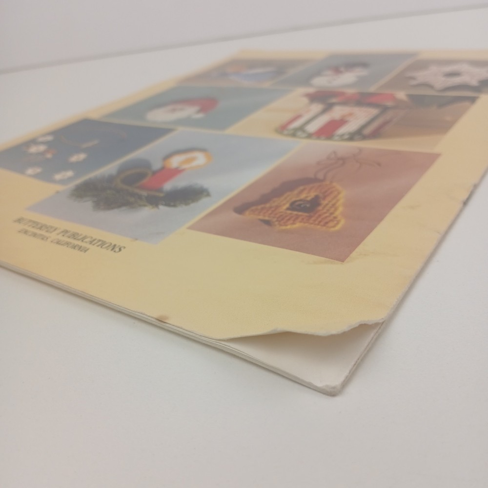 Plastic Canvas Instruction Book for Fast & Small Projects Needlecraft Designs