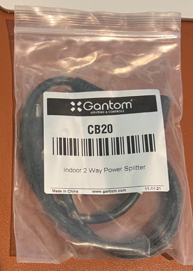 1 - Gantom CB20 two way power splitter.