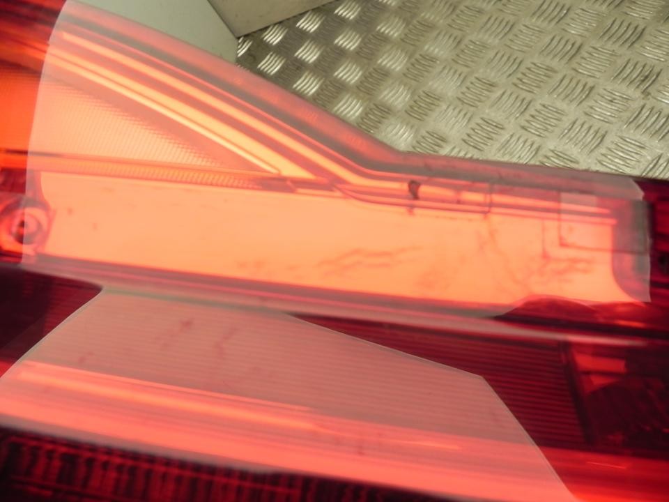 BMW 7 2016 Left Tail Light 2583243