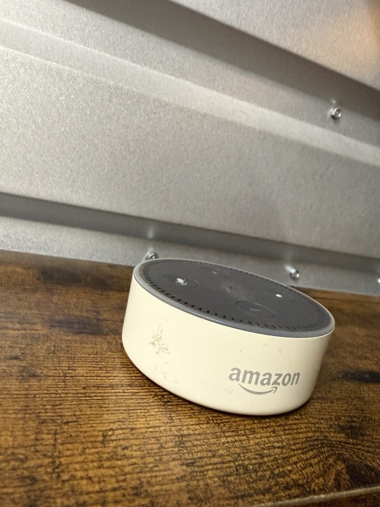 Amazon Echo Dot 2nd Generation Smart Speaker - Black (RS03QR) No Cords