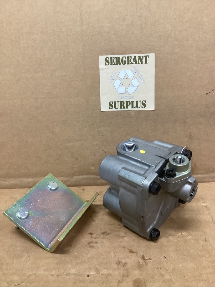 air valve assmy./Bendix R-12 pn#800477