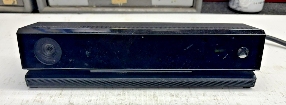 Microsoft Xbox One Kinect Sensor Motion Camera Cable Included (S96)