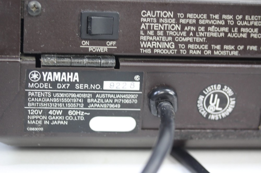 Yamaha DX7 Programmable Algorithm Synthesizer 1983 - 1987 - Black SHOP TESTED