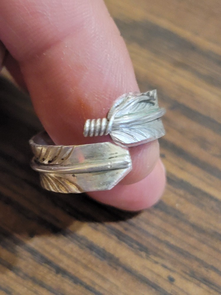 vandever Sterling Silver Adjustable Feather Open Thumb Ring