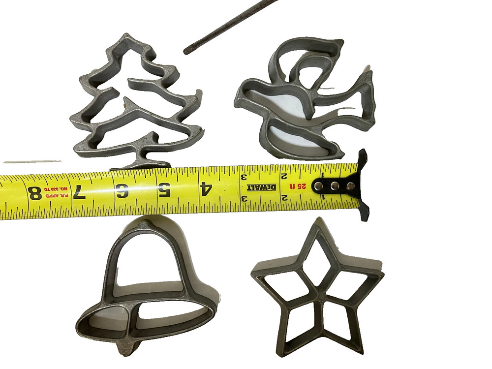 Vintage 4 Holiday Cookie Irons & Handle