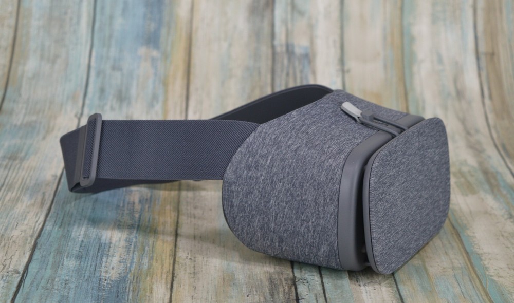 Google Daydream View VR Headset Grey Slate Smartphone Virtual Reality Controller