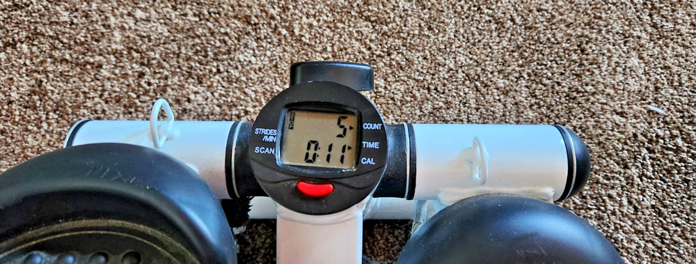 Mini Stepper Exercise Machine With Adjustable Resistance And Digital Reps/Cal.